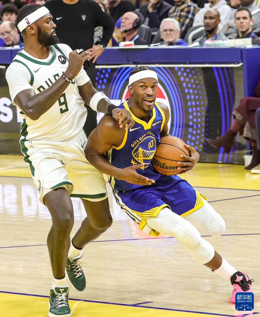 赛后金州勇士备战NBA总决赛穆雷与90激战皇家马德里分钟，网友：詹姆斯与70激战雄鹿分钟的简单介绍